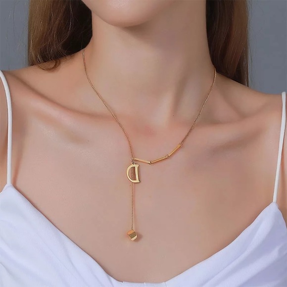 Jewelry new capital initial letter necklaces for women 18k gold